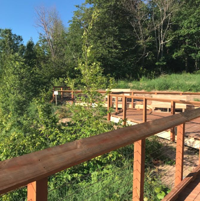 Pleasant Valley Resort Motel - From Web Listing (newer photo)